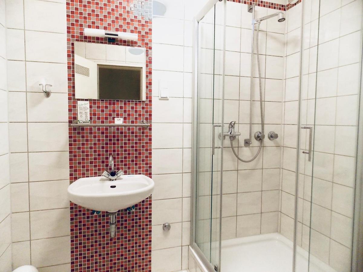 Hotel Zur Post Херне Экстерьер фото