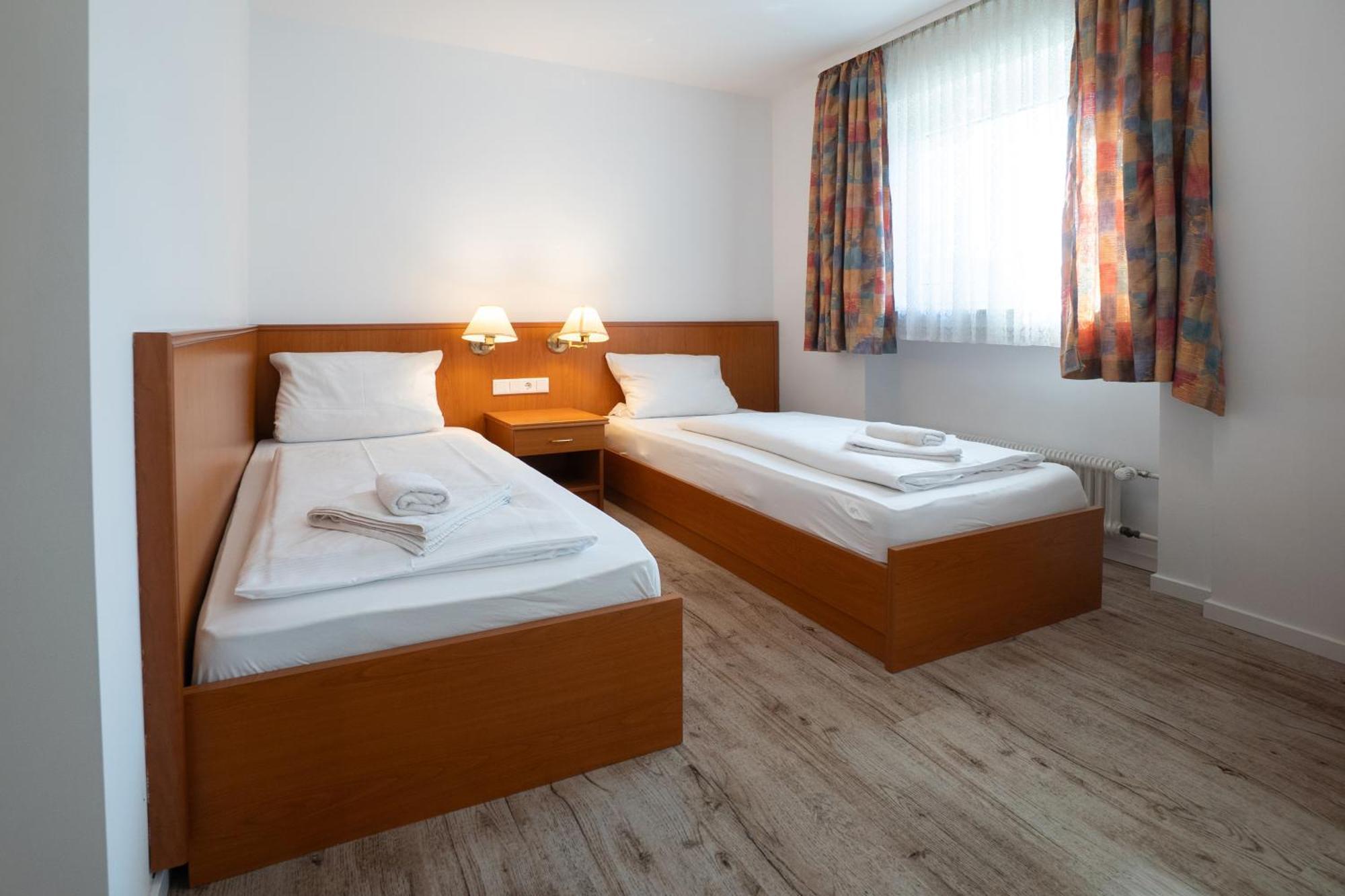 Hotel Zur Post Херне Экстерьер фото