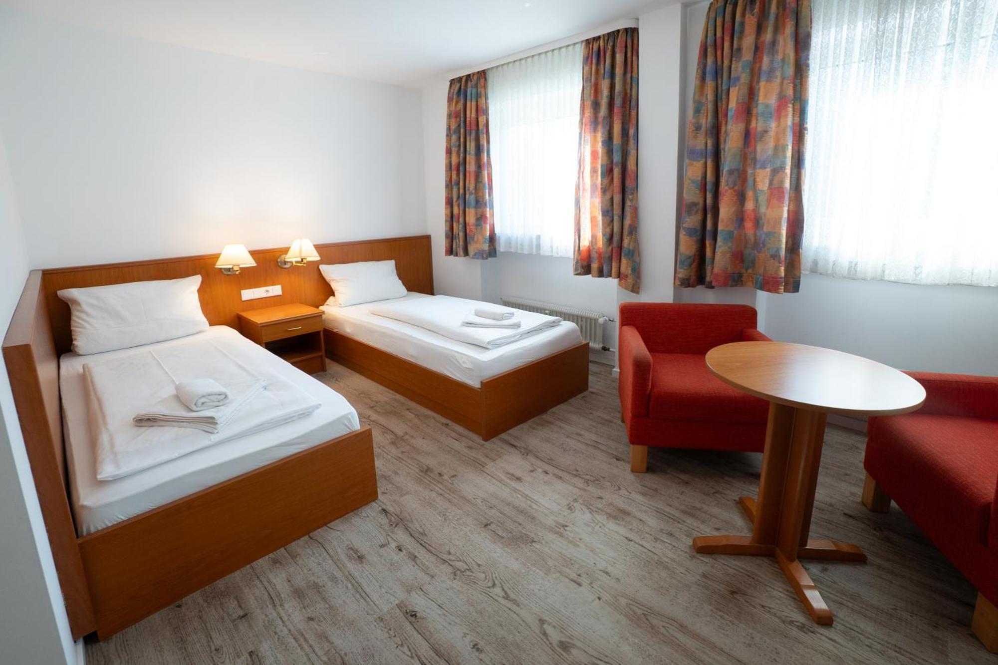 Hotel Zur Post Херне Экстерьер фото