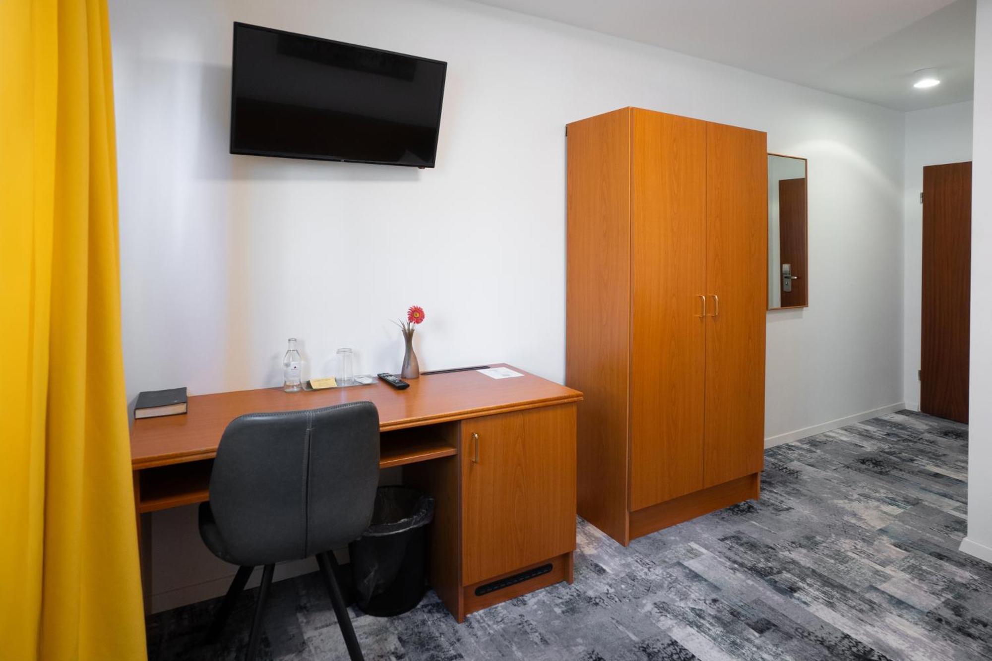 Hotel Zur Post Херне Экстерьер фото