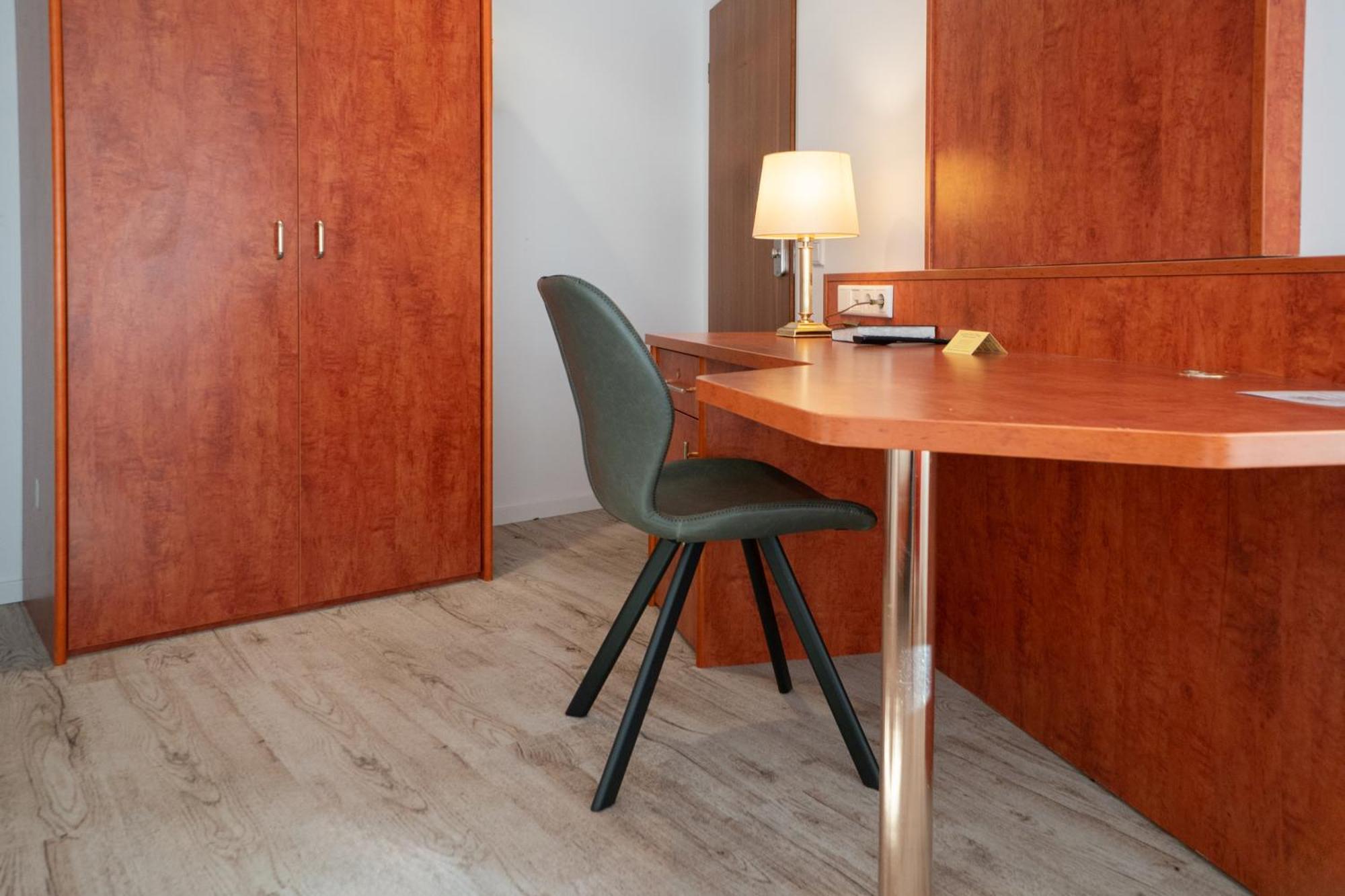 Hotel Zur Post Херне Экстерьер фото